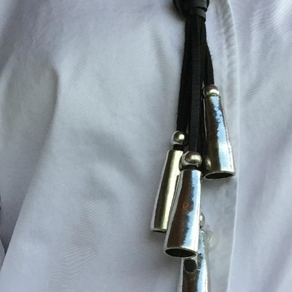 Ladies Costume Necklace - Picture 8 of 8